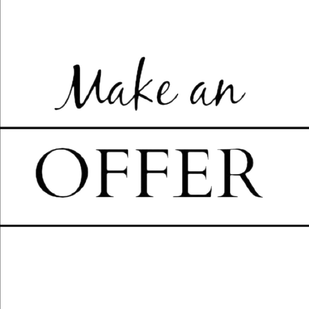 🙏🏻REASONABLE OFFERS PLEASE 🙏🏻